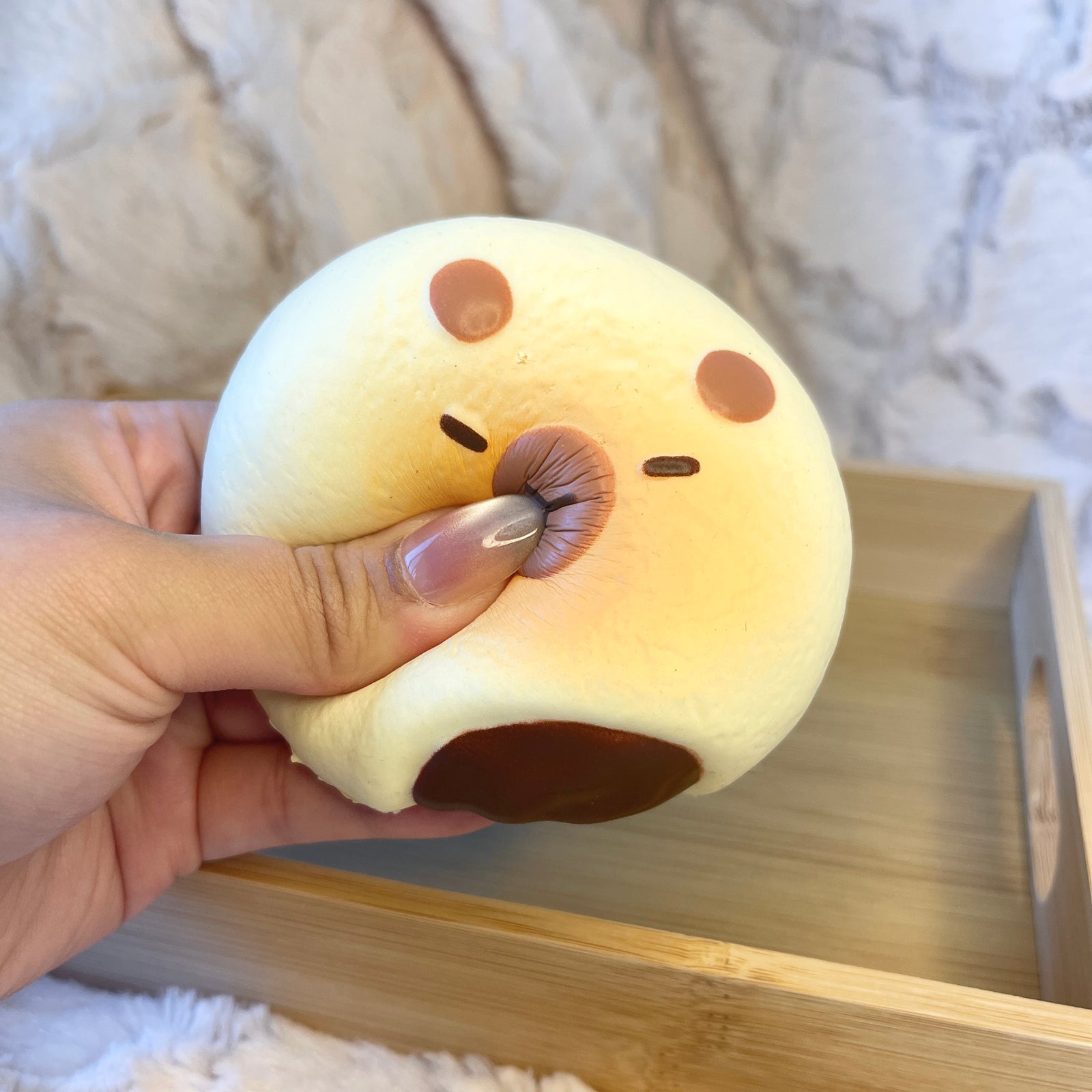 Capybara red bean bun squeezing view